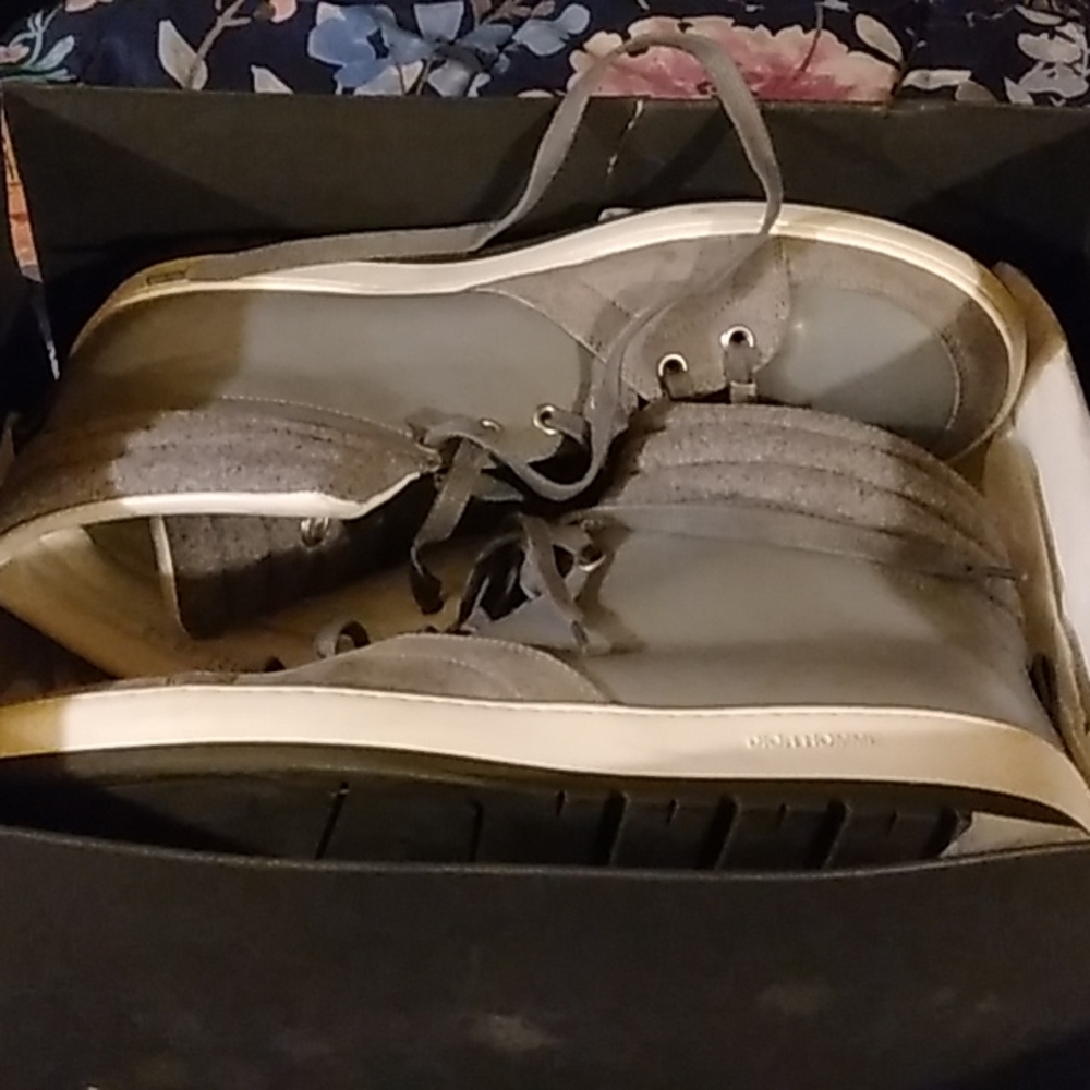 Size 12 Dior calfskin Grey Sneaker - Picture 5 of 6